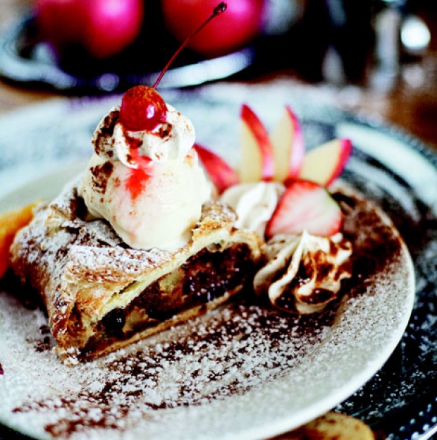A Baker's Dozen, 13 of the best desserts in town | Myrtle ...