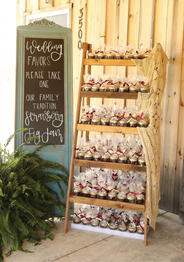 Wedding favors were handmade as a memorial to the groom&#039;s late great-grandmother, who came up with the family recipe.