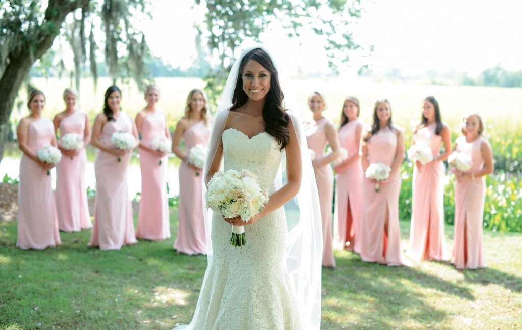 Southern Charm: Simple, elegant lace, pink and ivory reigned as Kathleen’s color theme.