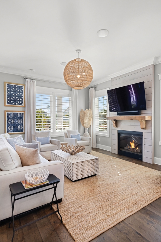 The homeowners wanted an open floor plan, but with some defined spaces, and the Seabrook floor plan gave them just that. Or what Kim calls her “Blue Heaven.”
