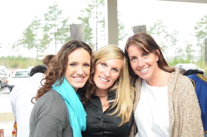 Jessica Doolady, Carla Weaver, Wendy Wallen