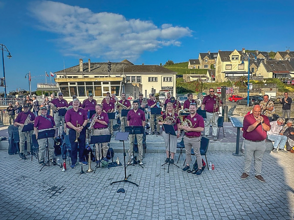 The band performed at Port en Bessin, a small village in Normandy that was among the first to be liberated by the Allies. Local residents gave the band a very warm welcome.