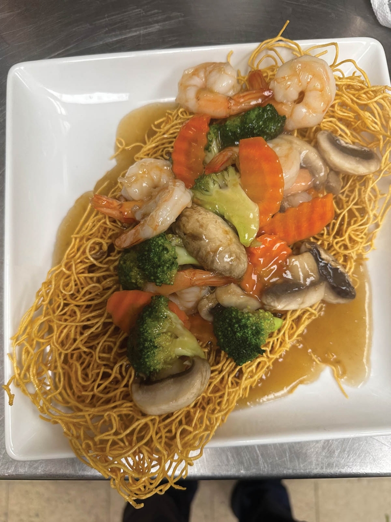 Oodles of Noodles: Tempting Thai dishes here are stir-fried with fresh rice noodles, glass noodles, or flat noodles.