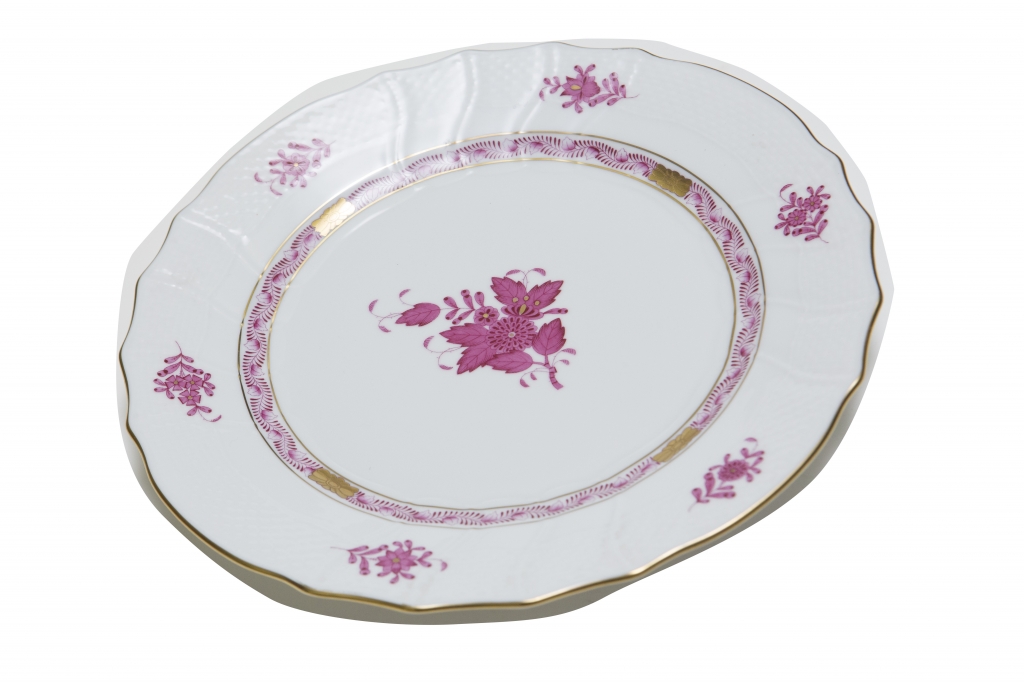 Haute Plate Fine dining is at its best on this hand- painted gold leaf patterned china by Herend. $145. Barbara&#039;s Fine Gifts, 6914 N. Kings Highway, Myrtle Beach. (843) 449-0448