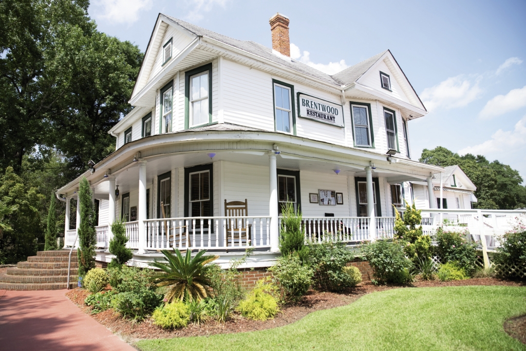Myrtle Beach Sc The Little River Grand Strand Magazine Http Grandstrandmag Sites Default Files Styles