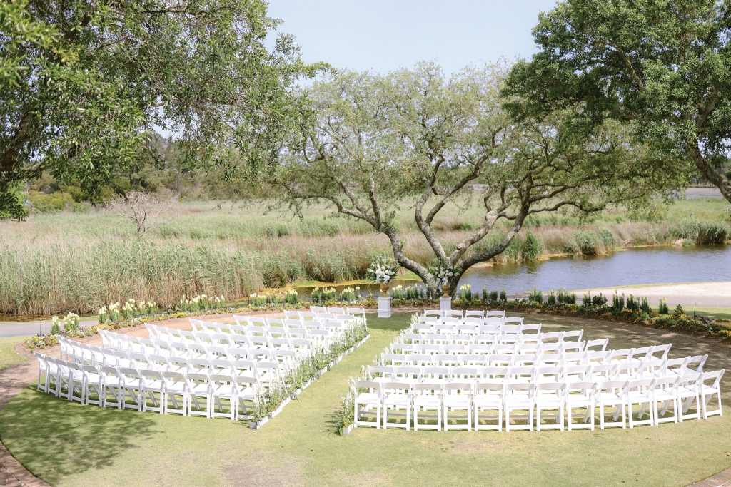 Outdoor Oasis: Olivia fell in love with the lovely waterfront backdrop that is Debordieu for their wedding venue.