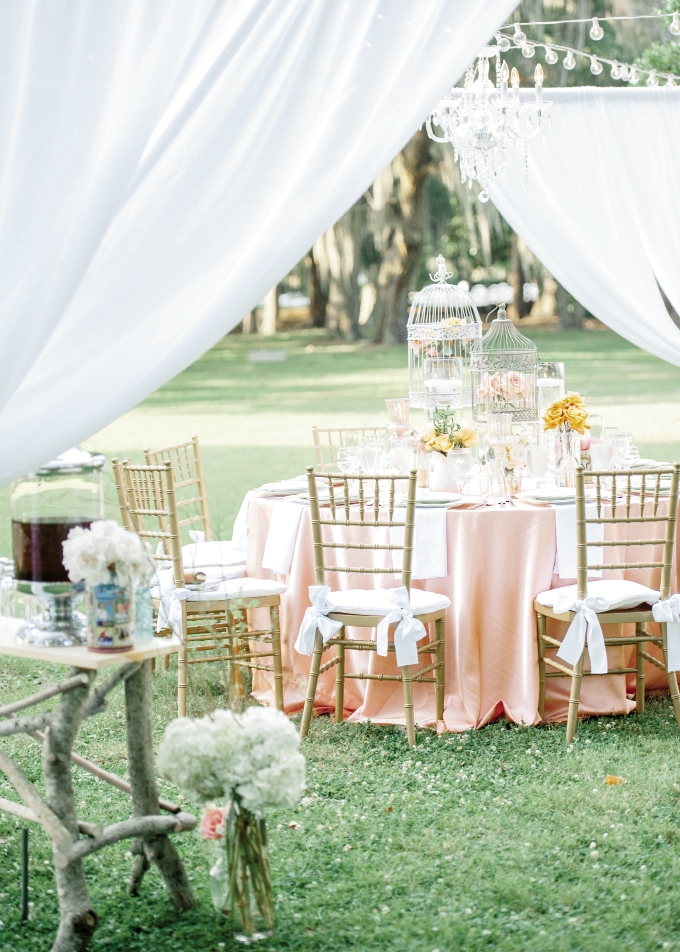 Southern Glam:The outdoor majesty of  the DeBordieu courtyard combined with the elegance of the clubhouse made the Jones’ wedding day breathtaking.