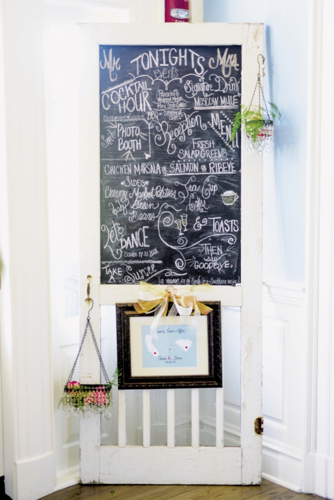 Jennifer’s aunt helped with decor, including this chalkboard door design that listed the evening’s events.